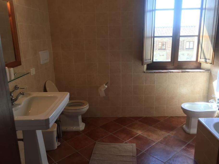Cozy Home In Countryside Asciano Siena -Renovated! المظهر الخارجي الصورة